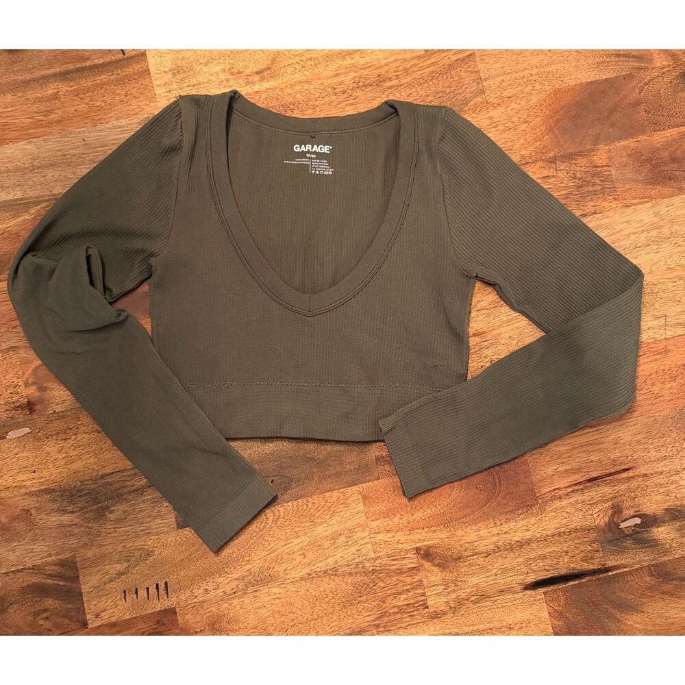 GARAGE cropped long sleeve